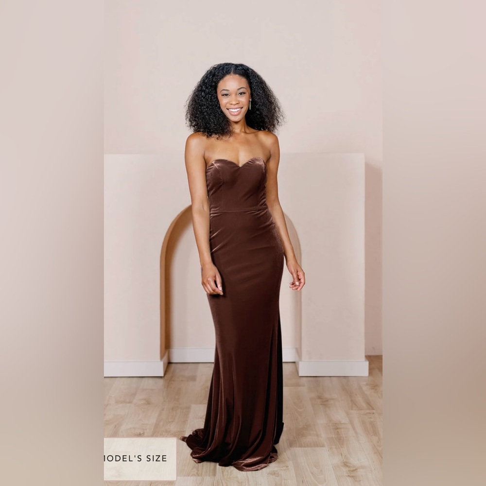 Revelry Bridesmaid Dress - Quinn